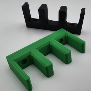 Hand gun clip wall mount