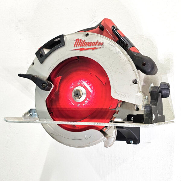 Milwaukee top handle saw wall mount 7 1/4 circular - Image 7